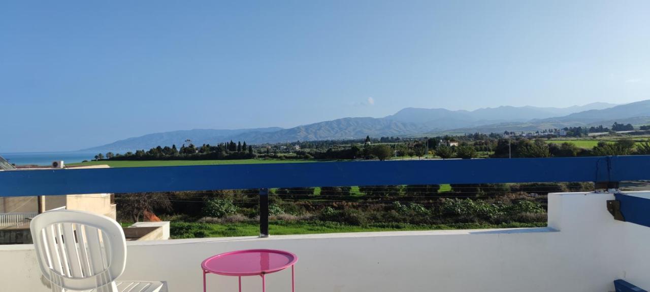 Island Spirit Beach House Polis Bagian luar foto